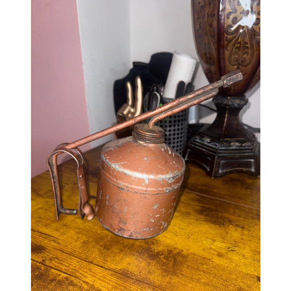 Vintage Goldenrod ?Hydraulic Pump Oilers Angle Spout, USA copper - Picture 6 of 13